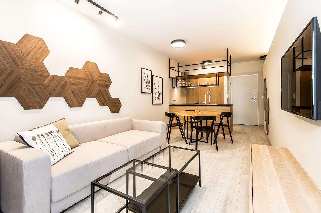 Super-Apartamenty Exclusive พอซนาน ภายนอก รูปภาพ