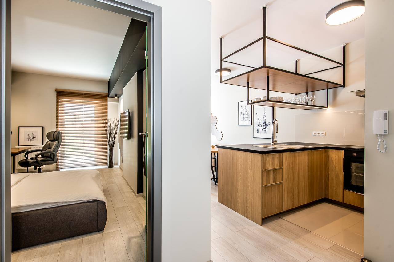 Super-Apartamenty Exclusive พอซนาน ภายนอก รูปภาพ